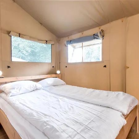 Landal Glamping Neufchateau-2